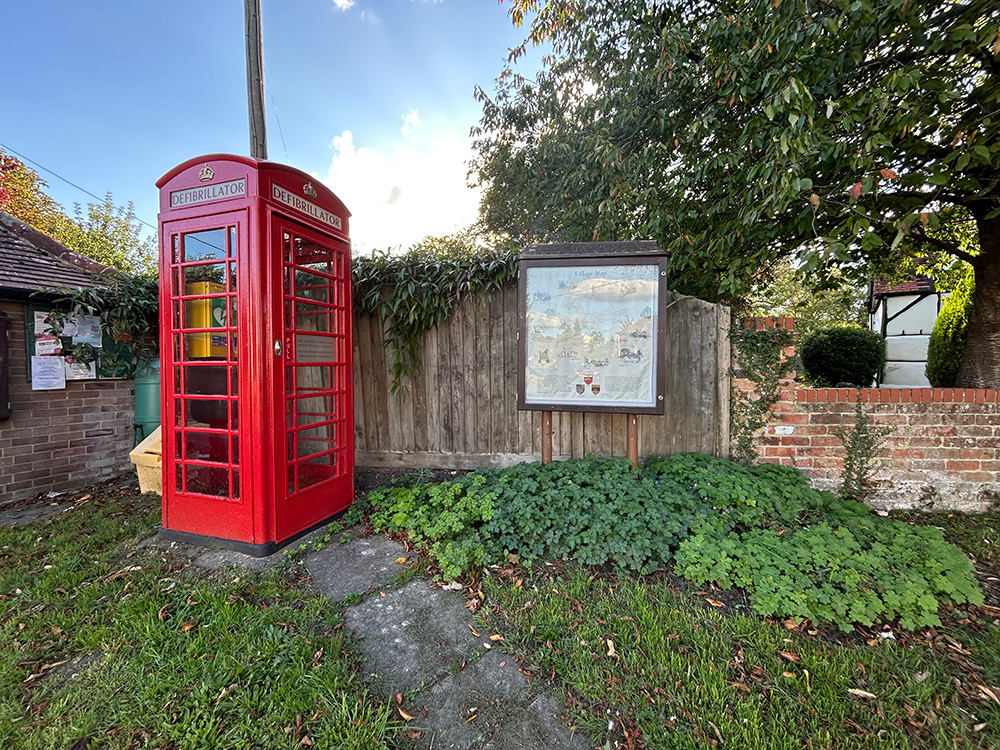 Defibrillator-and-Map