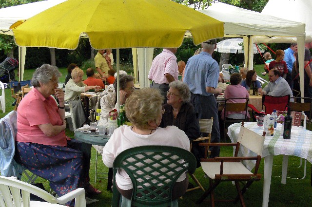 anniversary6 Large Web view